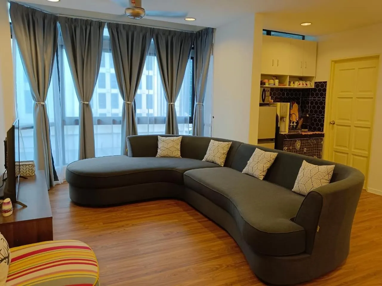 Apartment Fahrenheit Condo Bukit Bintang Kl 3R By Roseline Kuala Lumpur